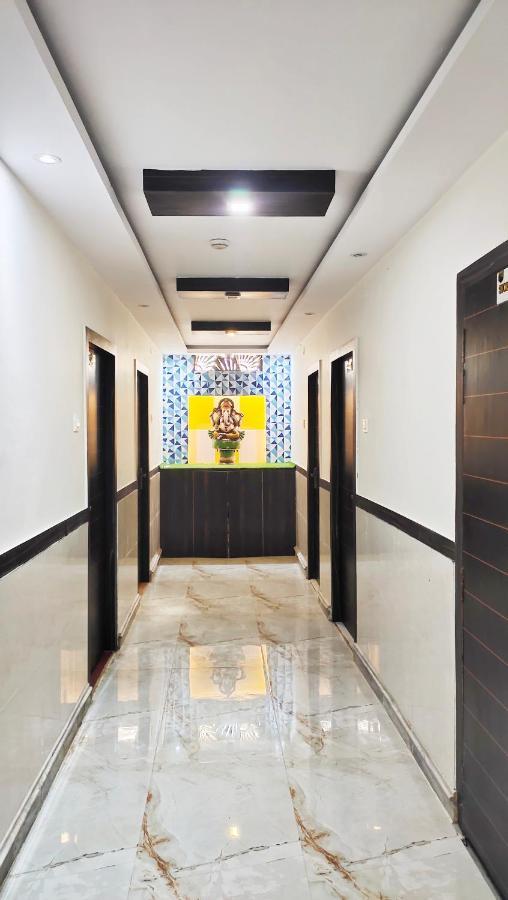 Hotel Shivay Palace Basti Buitenkant foto