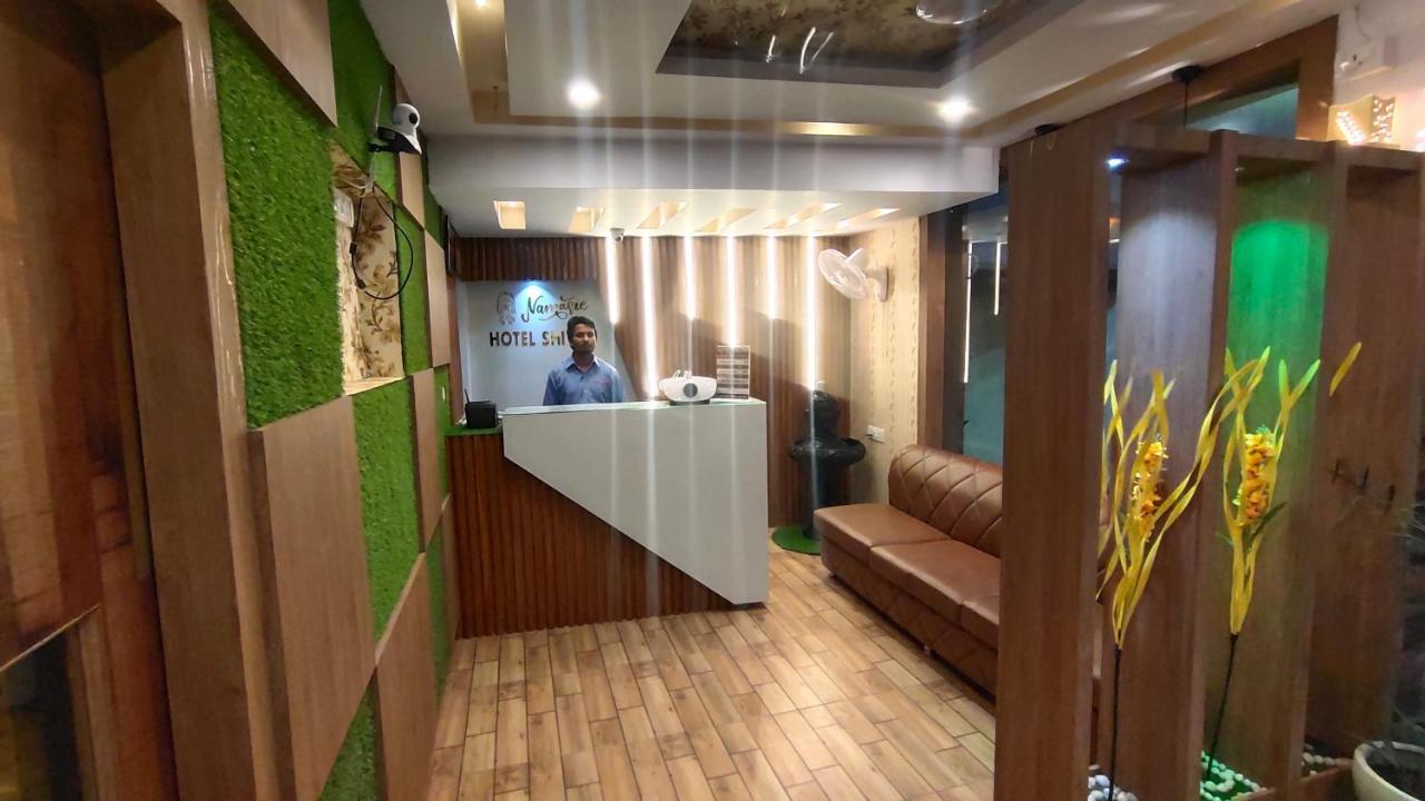 Hotel Shivay Palace Basti Buitenkant foto